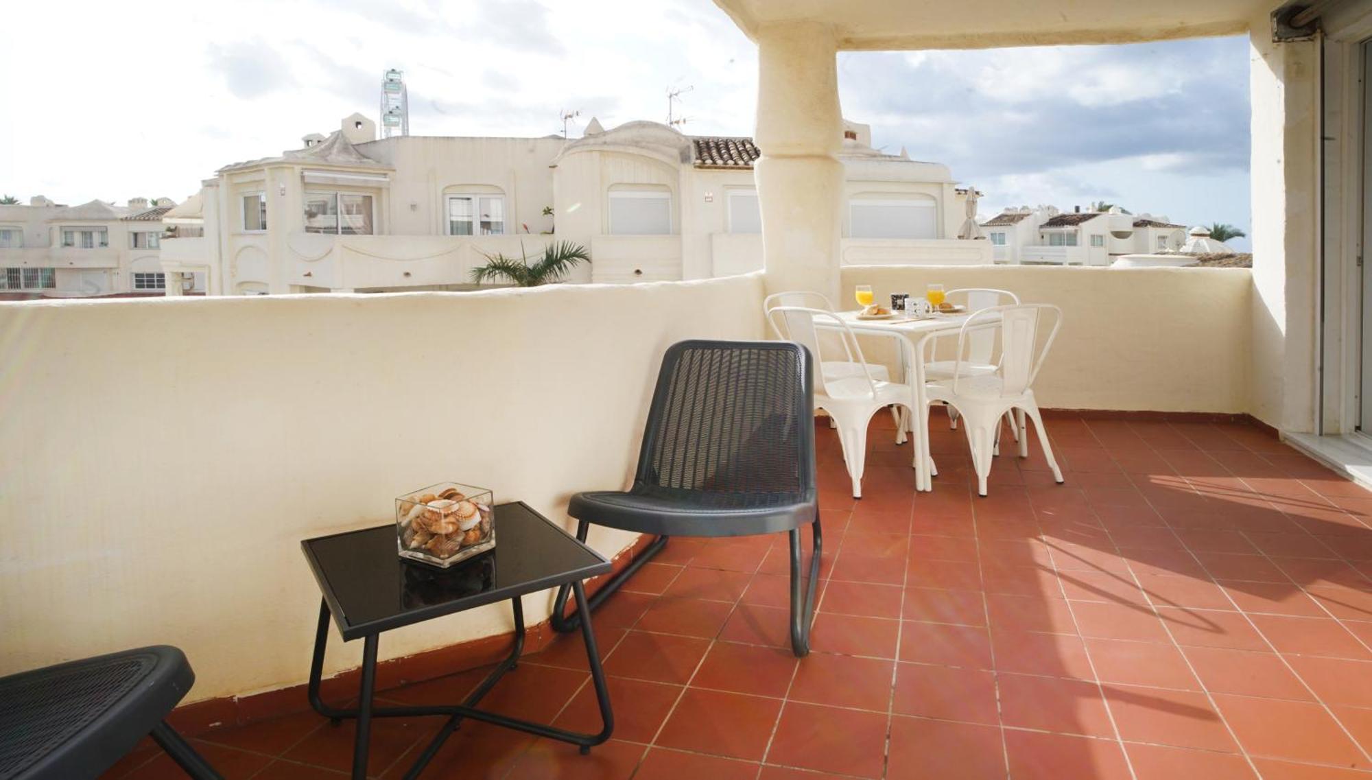 Apartmento En La Pequena Venecia, Puerto Marina Benalmadena Exterior photo