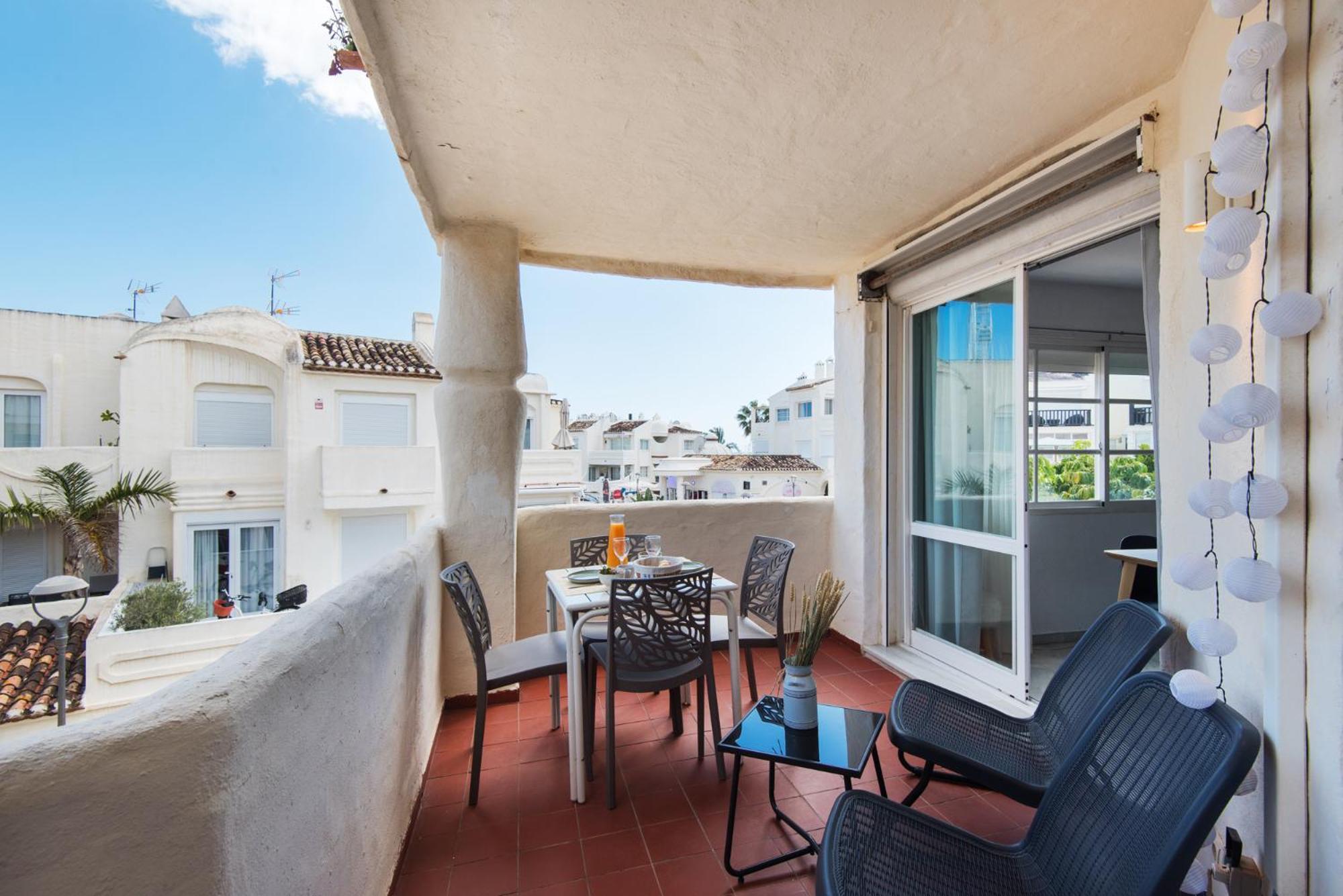 Apartmento En La Pequena Venecia, Puerto Marina Benalmadena Exterior photo