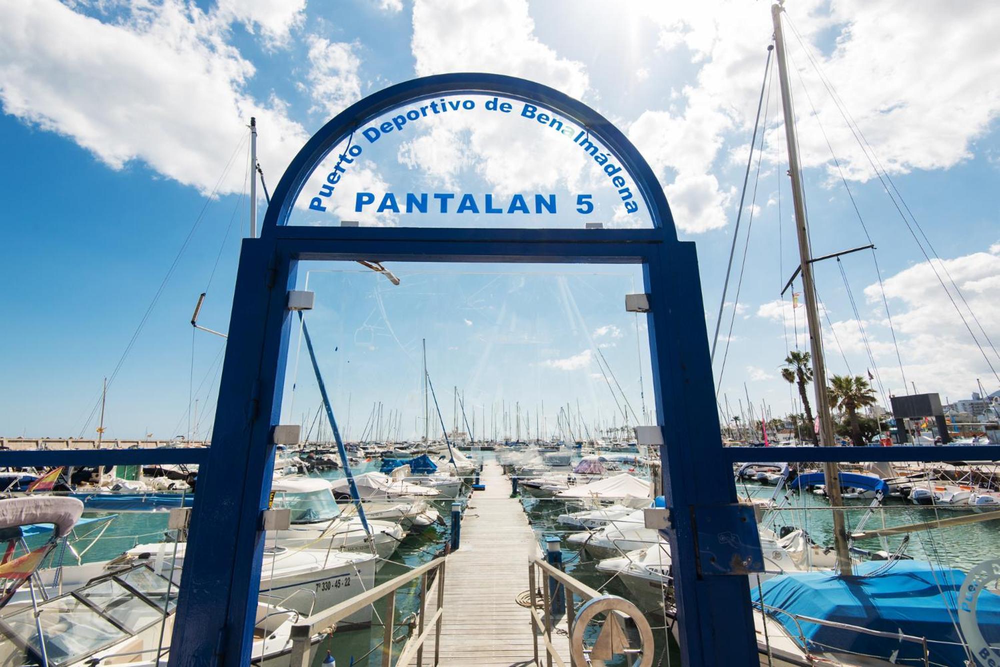 Apartmento En La Pequena Venecia, Puerto Marina Benalmadena Exterior photo