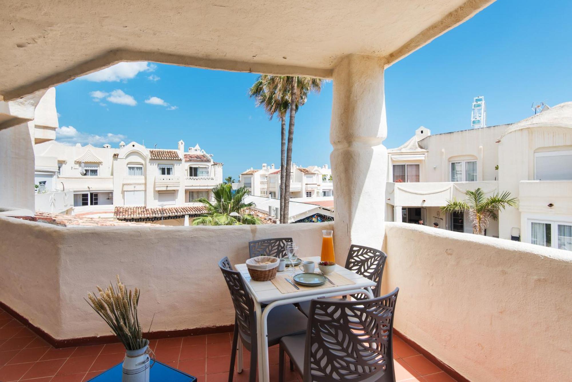 Apartmento En La Pequena Venecia, Puerto Marina Benalmadena Exterior photo